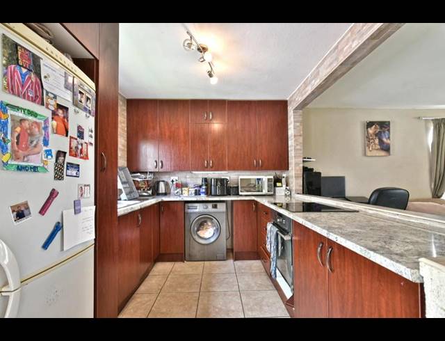 2 BEDROOM CLUSTER FOR SALE IN RANDPARK RIDGE